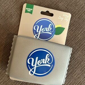 YORK Bar Vinyl Skeaky Dog Toy